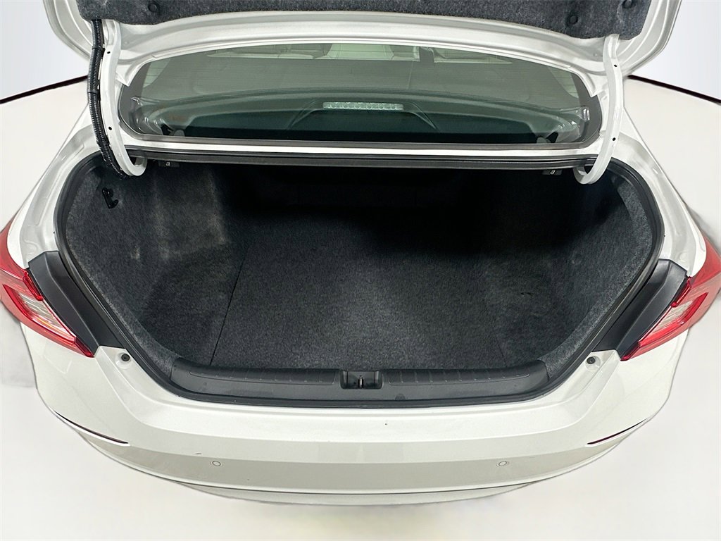 Used 2021 Honda Accord Touring image 30