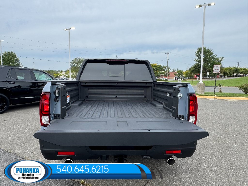New 2026 Honda Ridgeline Black Edition image 6