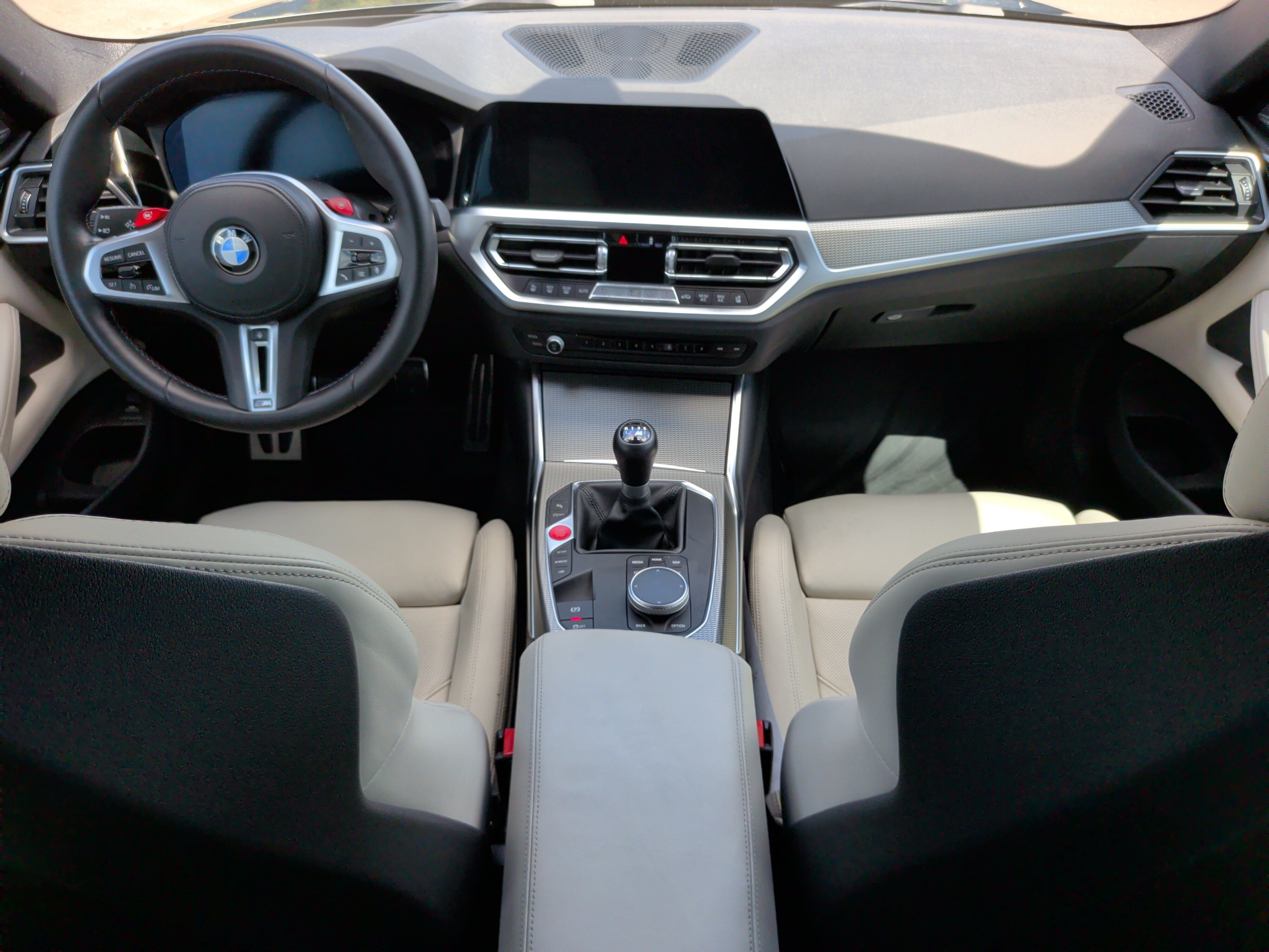 Used 2022 BMW M4 Coupe w/ Executive Package RWD image 33