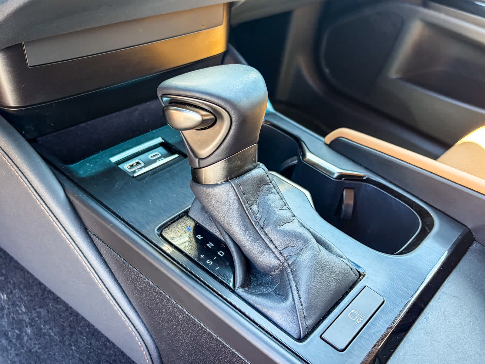 Certified 2025 Lexus ES 350 F Sport w/ Accessory Package (Z2) FWD image 19