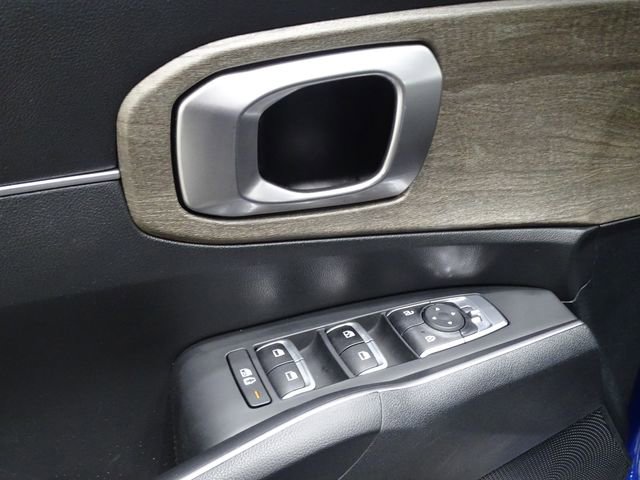 Used 2022 Kia Sorento EX w/ Panoramic Sunroof Package image 20