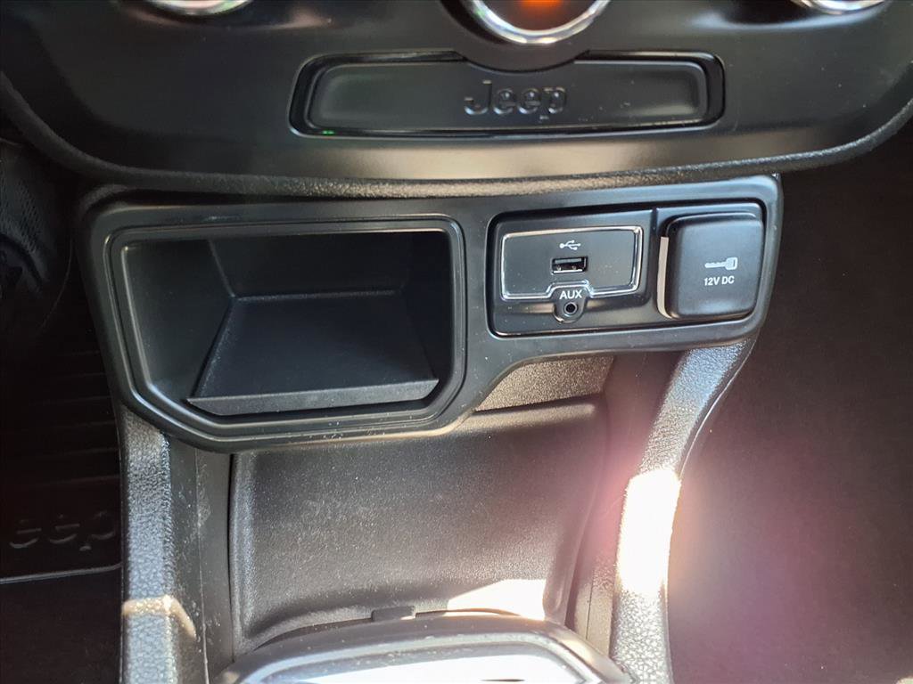 Used 2018 Jeep Renegade Sport w/ Power & Air Group image 10