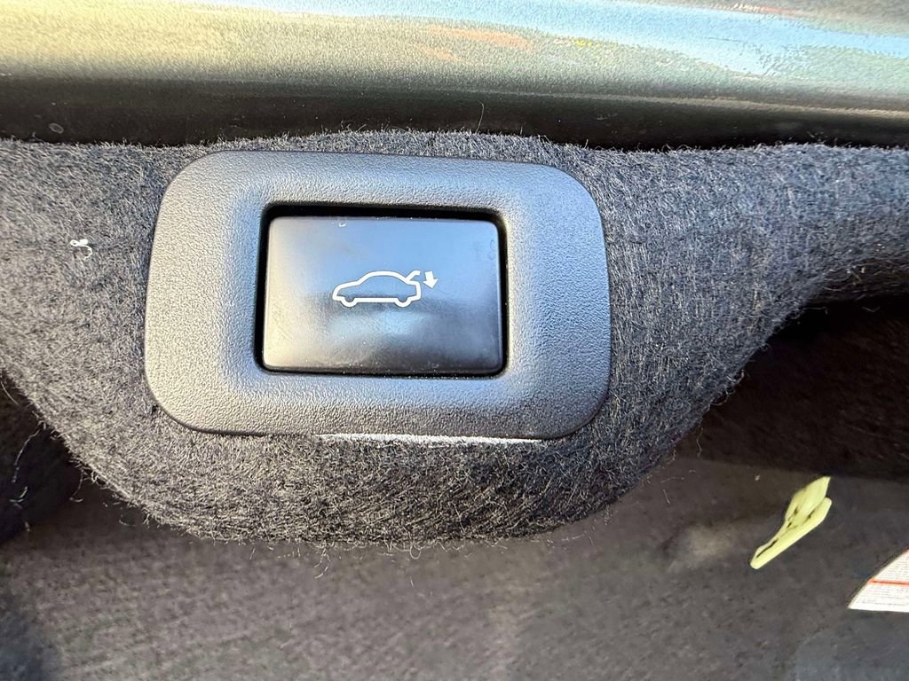 Used 2019 Lexus ES 350 350 Luxury w/ Accessory Package image 18