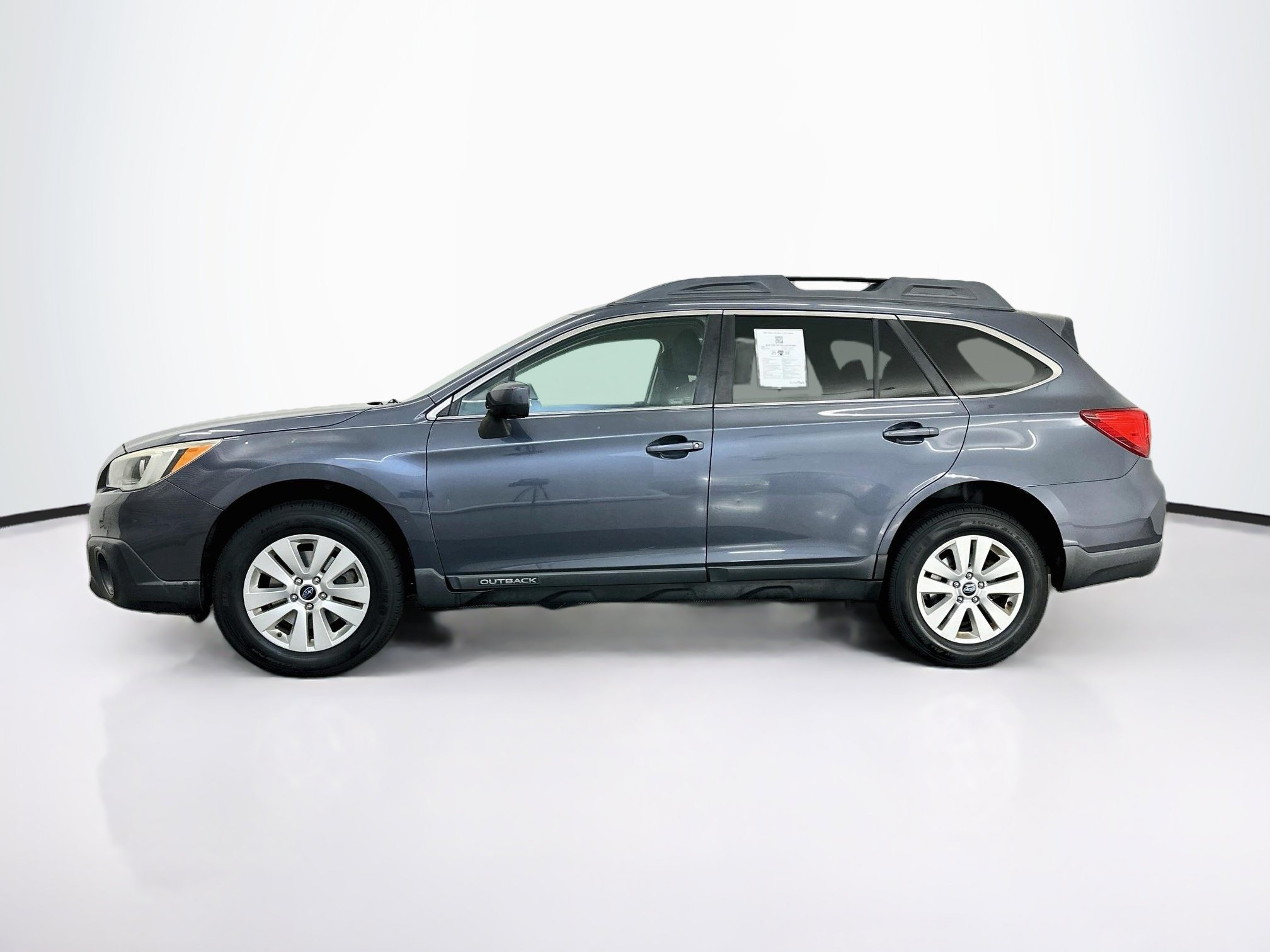 Used 2015 Subaru Outback 2.5i Premium AWD/4WD image 4