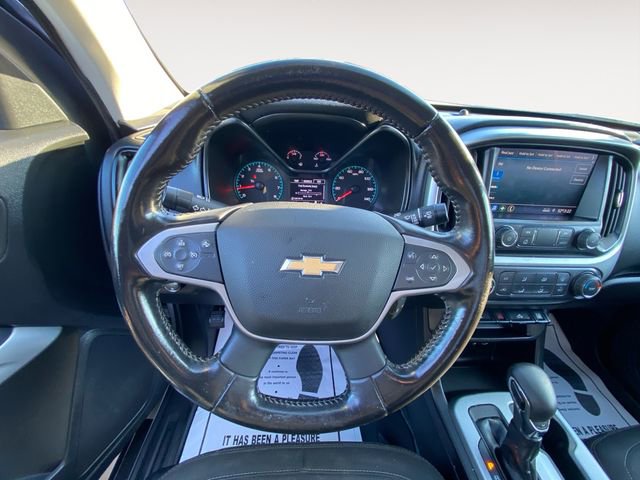 Used 2022 Chevrolet Colorado LT w/ Fleet Safety Package image 12