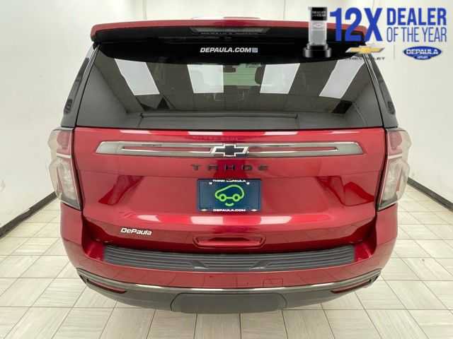 Certified 2021 Chevrolet Tahoe Z71 w/ Luxury Package AWD/4WD image 18