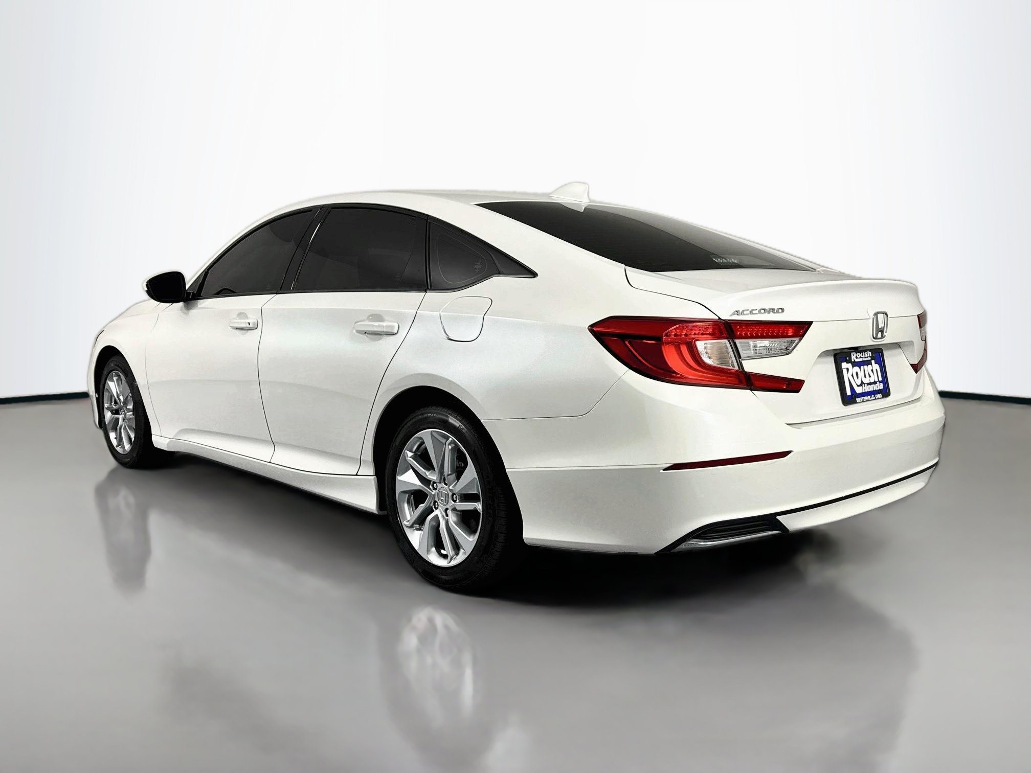 Certified 2018 Honda Accord LX image 7