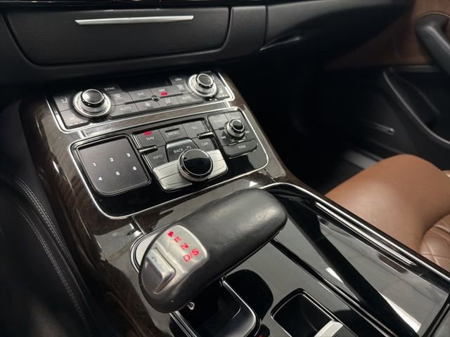 Used 2015 Audi A8 L 4.0T image 23