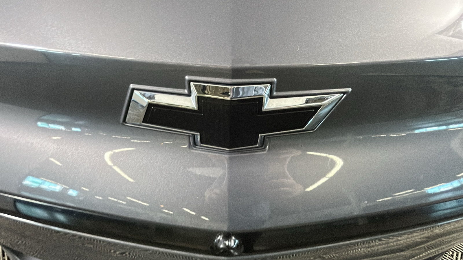 Used 2023 Chevrolet Bolt EUV Premier FWD image 9