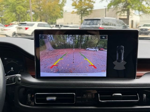 Used 2022 Lincoln Nautilus Reserve w/ Luxury Package image 10