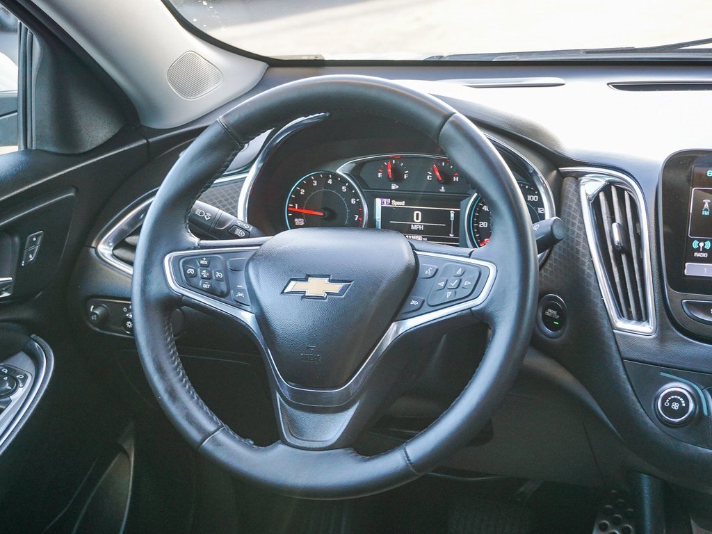 Used 2017 Chevrolet Malibu LT w/ Driver Confidence Package image 17