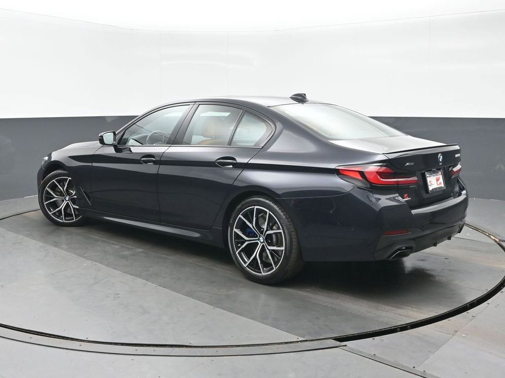 Used 2023 BMW 540i xDrive w/ M Sport Package image 5
