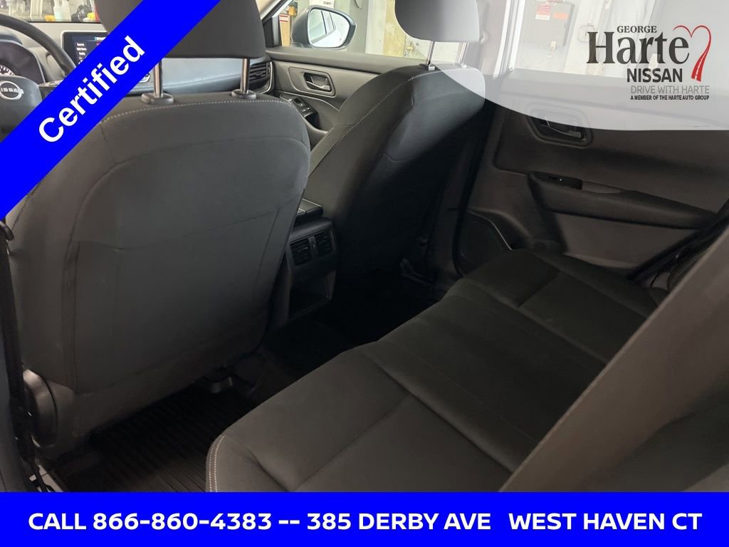 Certified 2025 Nissan Rogue S image 32