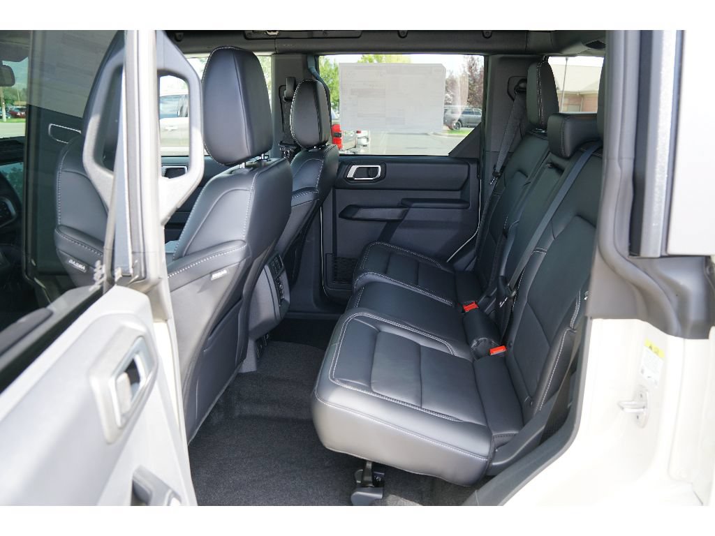 New 2026 Ford Bronco Outer Banks AWD/4WD image 11