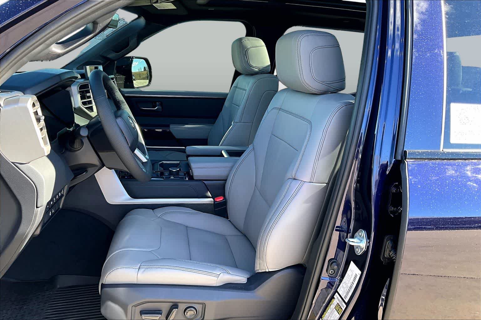 New 2026 Toyota Tundra Limited AWD/4WD image 9