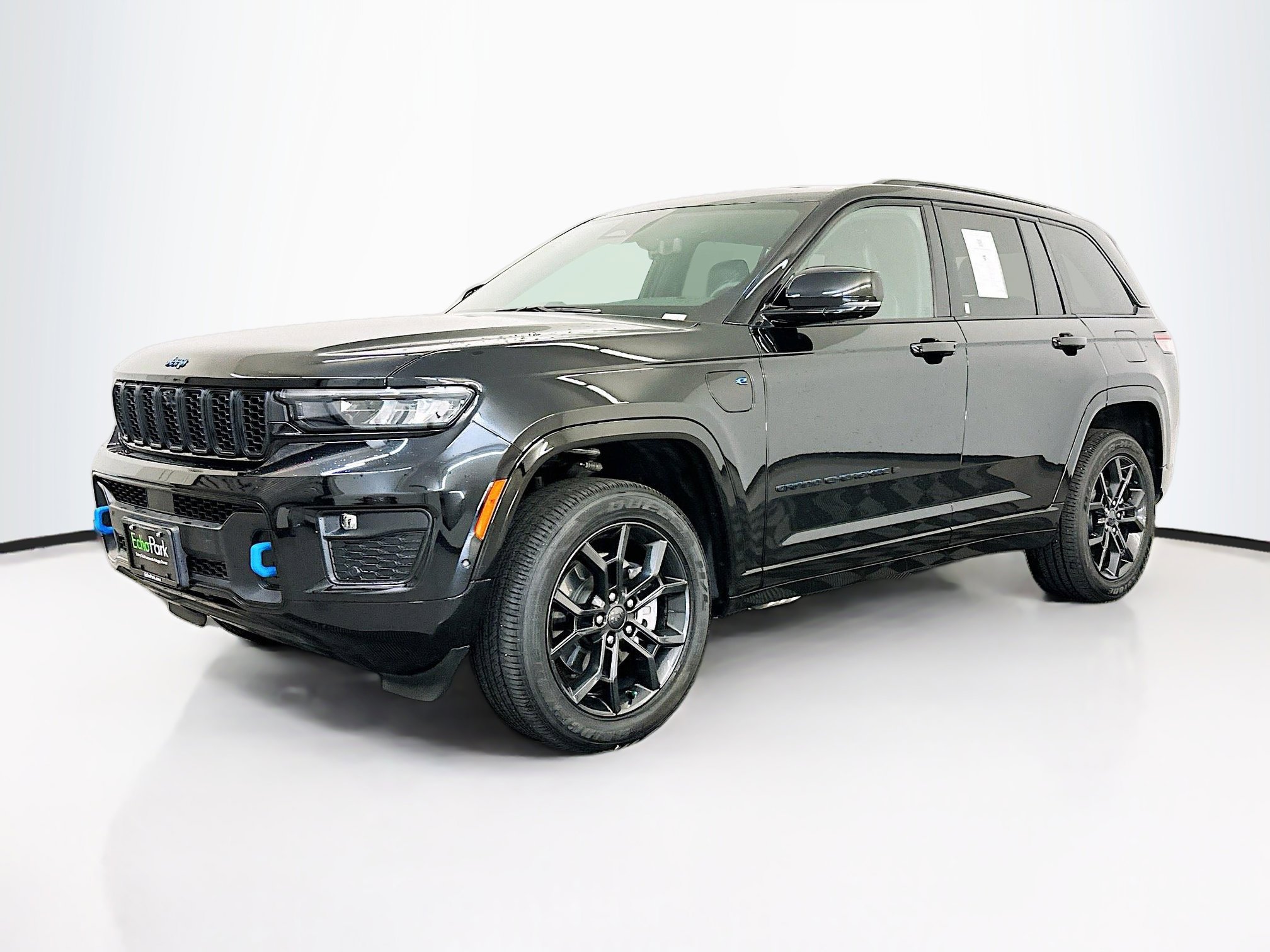 Used 2024 Jeep Grand Cherokee Limited 4xe image 3