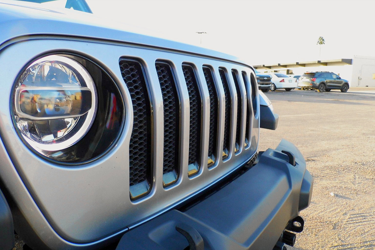 Used 2020 Jeep Wrangler Unlimited Sahara image 8