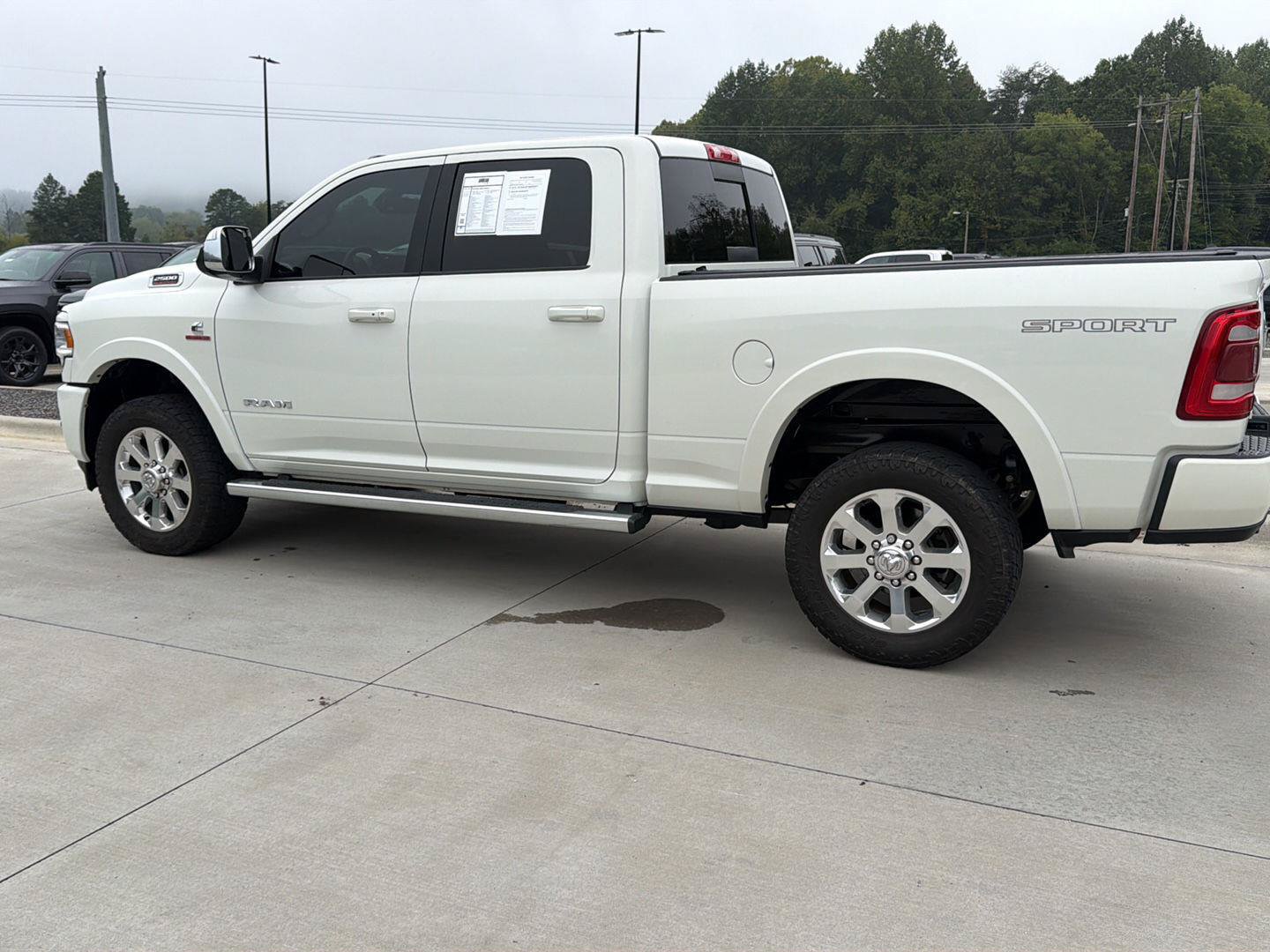 Used 2019 RAM 2500 Laramie AWD/4WD image 6