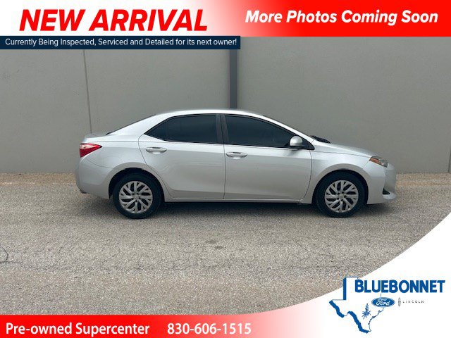 Used 2019 Toyota Corolla LE FWD image 1