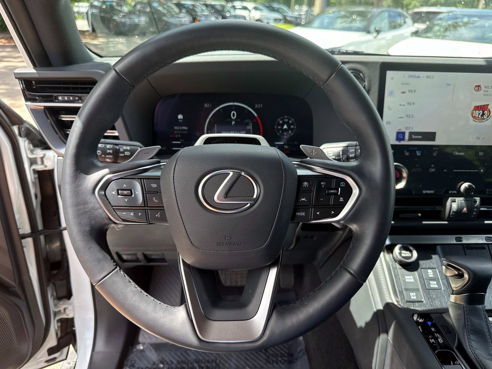 Used 2024 Lexus GX 550 image 22