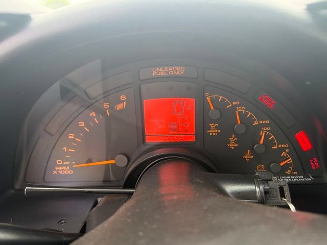 Used 1992 Chevrolet Corvette Coupe RWD image 13