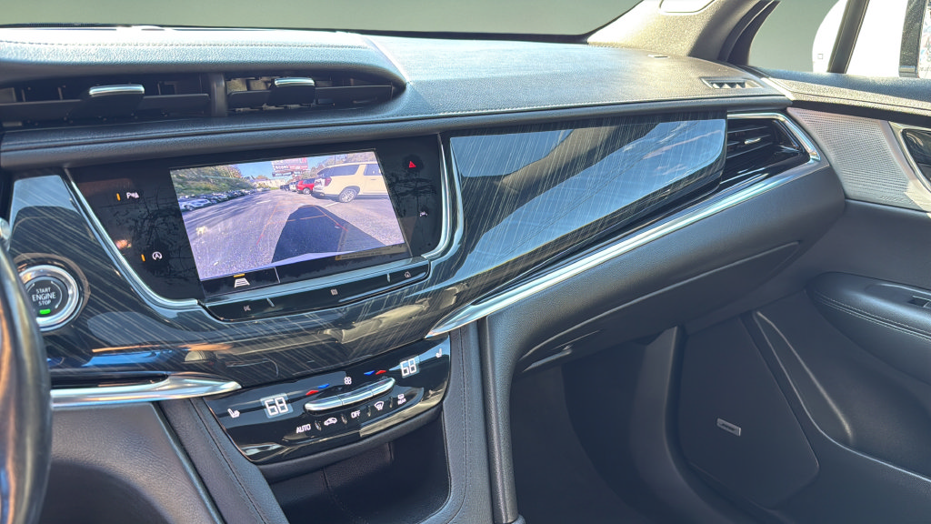 Used 2021 Cadillac XT6 Premium Luxury AWD/4WD image 40
