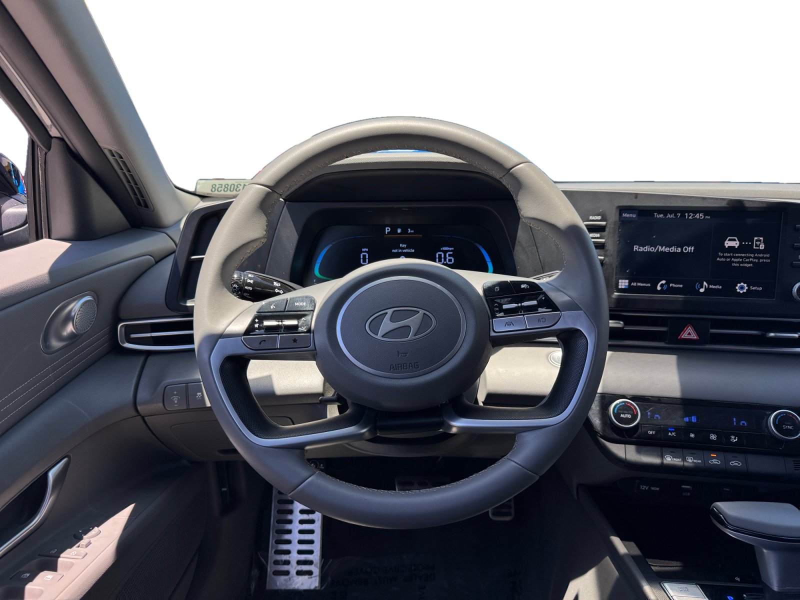 Used 2026 Hyundai Elantra Sport FWD image 12