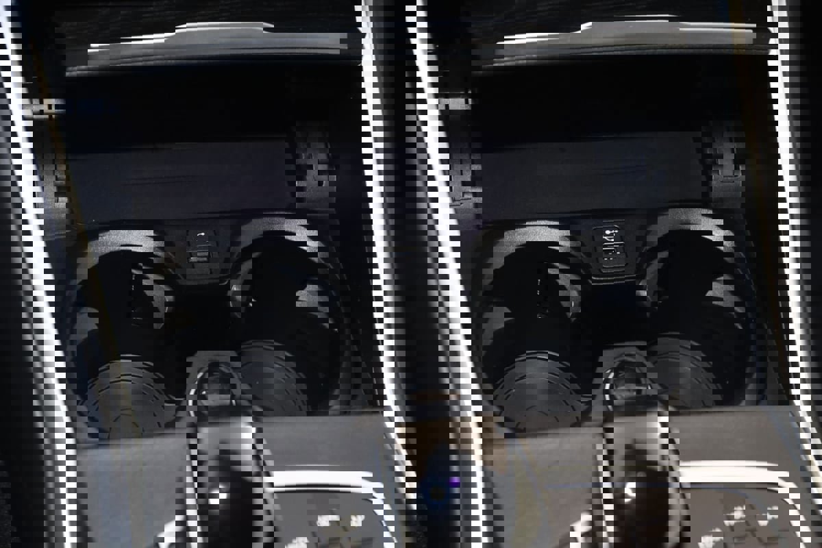 Used 2023 BMW 430i xDrive Convertible w/ Premium Package image 38