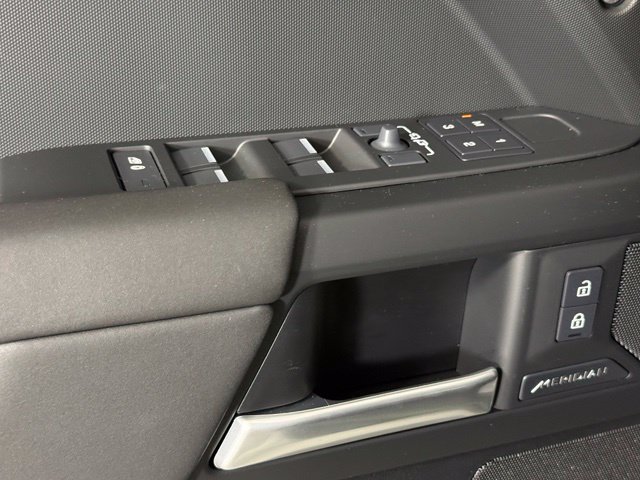 New 2026 Land Rover Defender 110 S AWD/4WD image 17