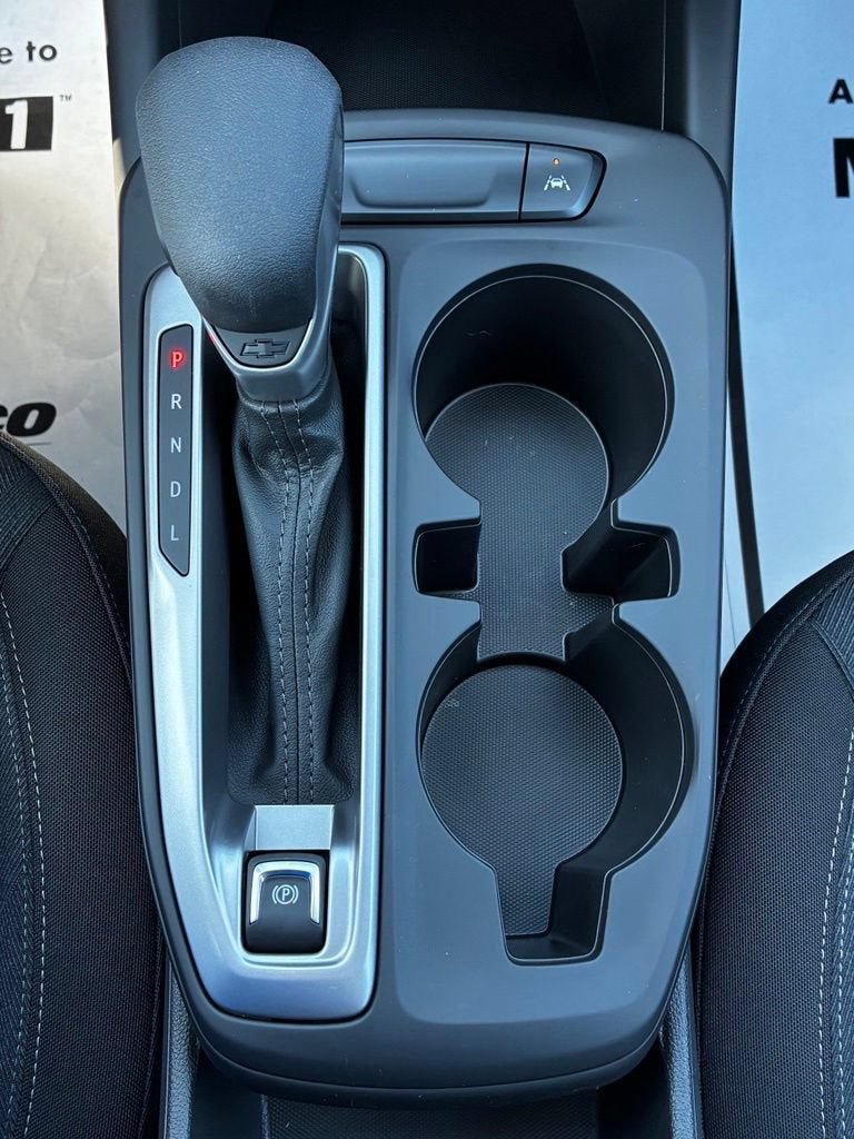 New 2026 Chevrolet Trax LS w/ LS Convenience Package FWD image 18