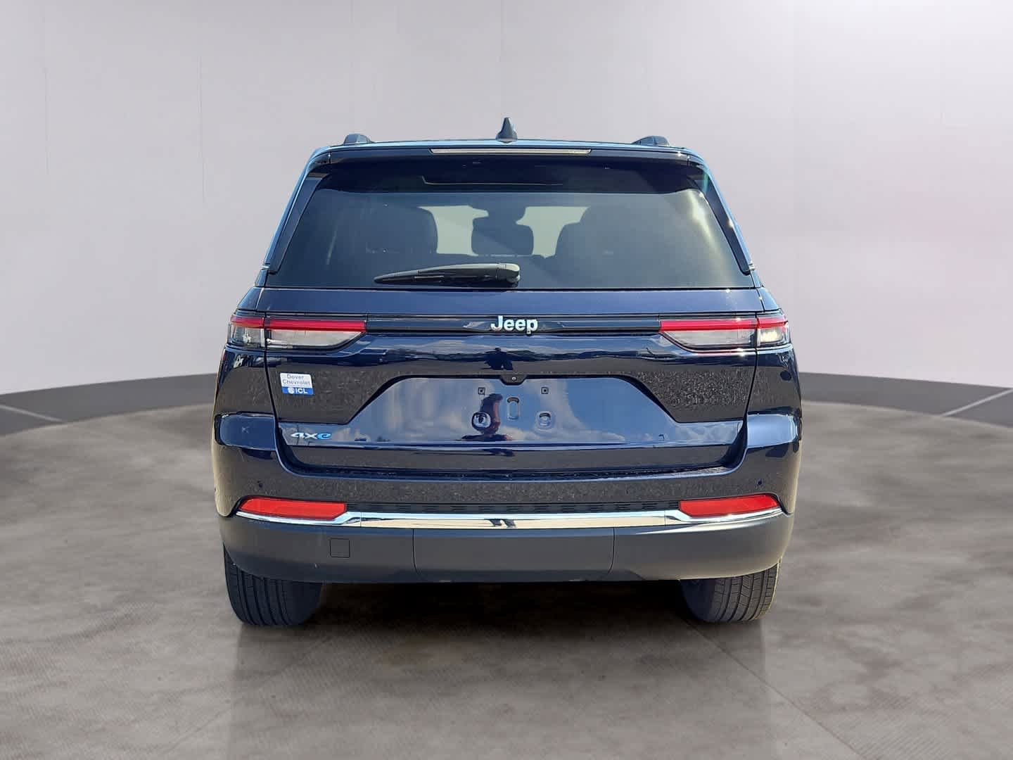 Used 2023 Jeep Grand Cherokee 4WD 4xe image 5