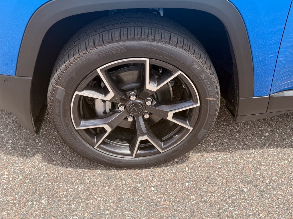 New 2026 Jeep Cherokee Overland AWD/4WD image 33