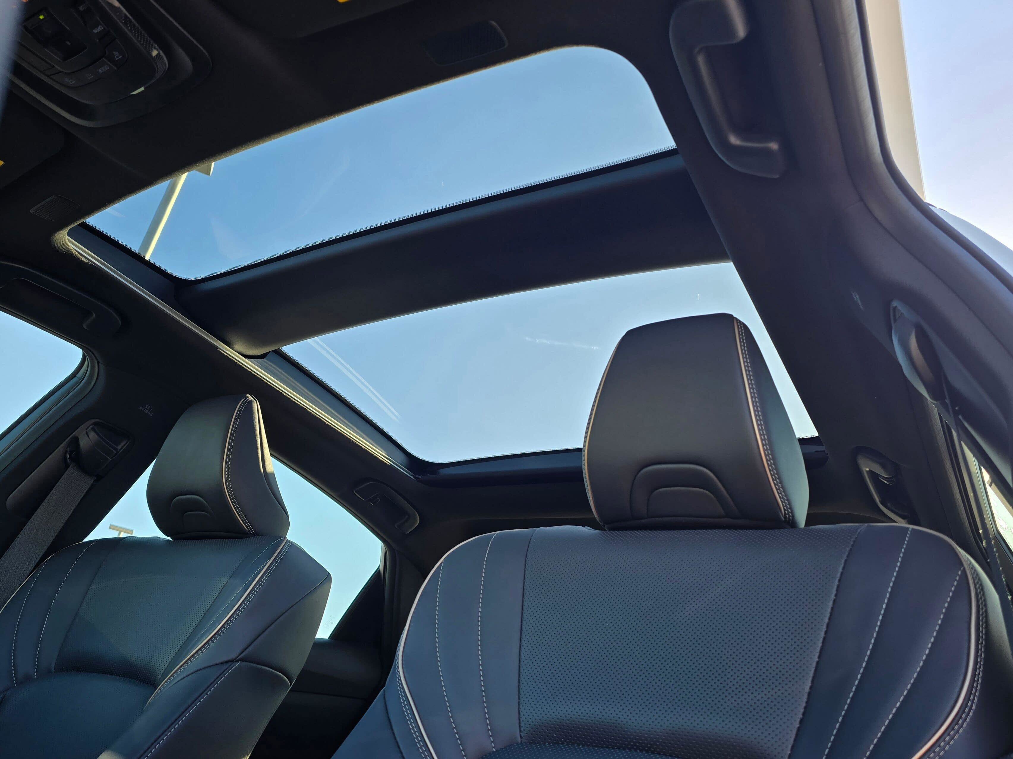 Used 2026 Toyota Crown Platinum image 28