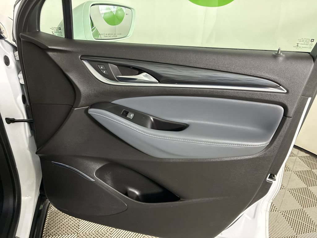 Used 2019 Buick Enclave Essence FWD image 34