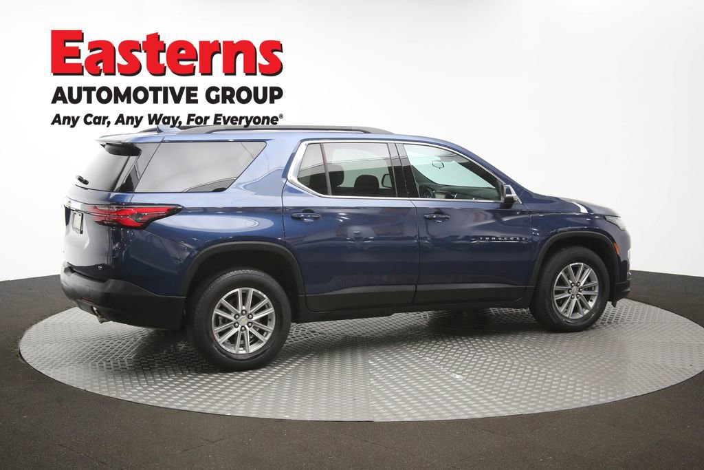 Used 2023 Chevrolet Traverse LT AWD/4WD image 43