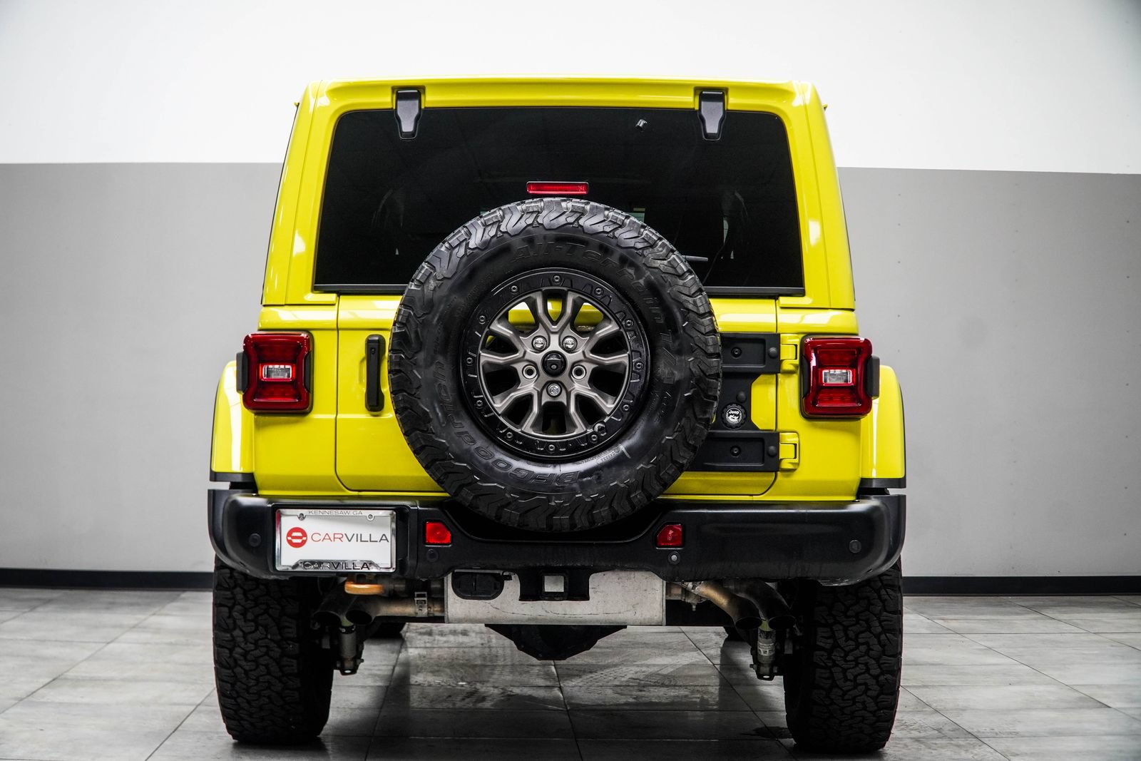 Used 2023 Jeep Wrangler Unlimited Rubicon 392 w/ Trailer Tow Package AWD/4WD image 11
