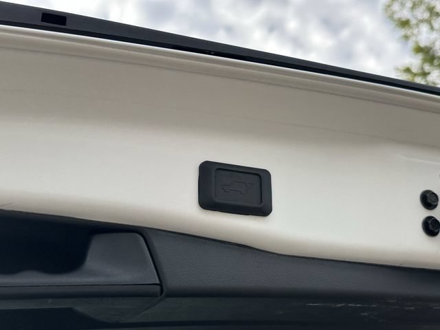 Certified 2023 Toyota RAV4 XLE Premium AWD/4WD image 34