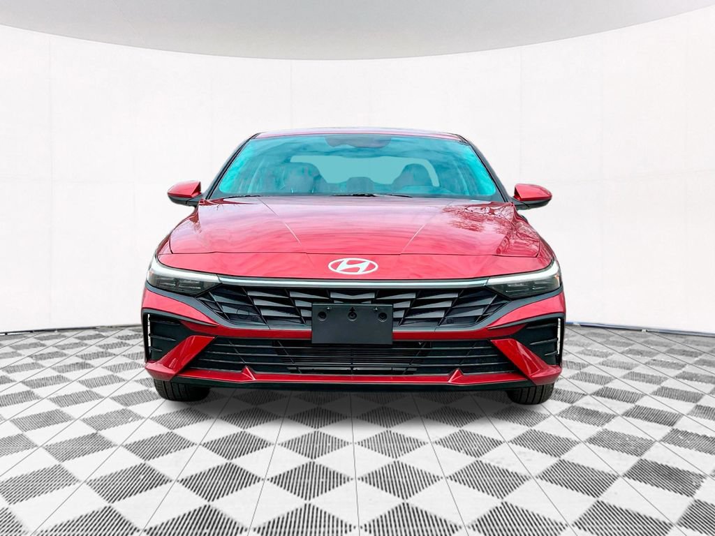 Certified 2024 Hyundai Elantra SEL w/ Convenience Package FWD image 20