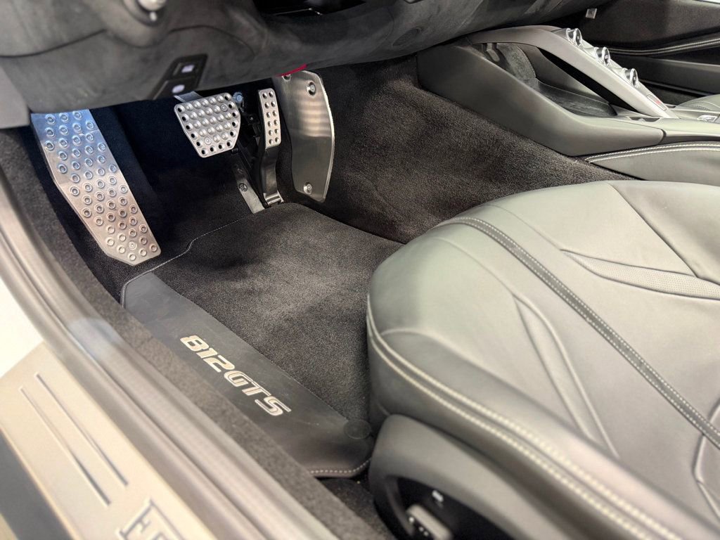 Used 2023 Ferrari 812 GTS RWD image 26