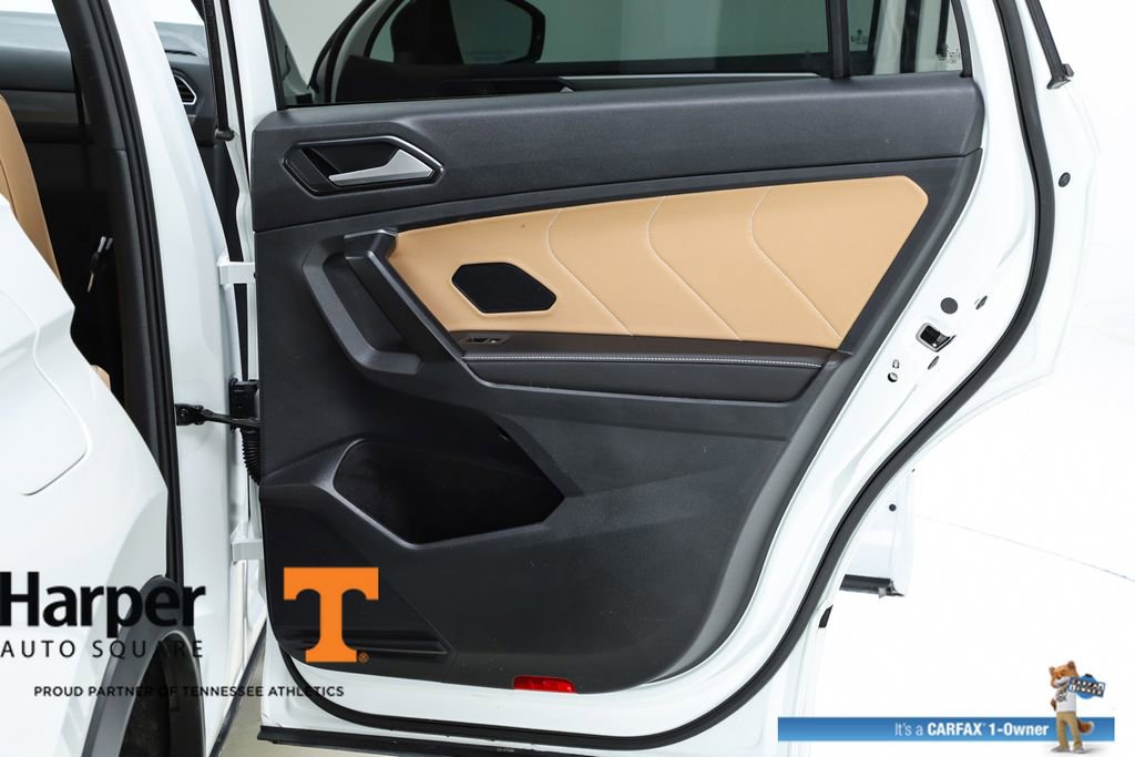 Used 2023 Volkswagen Tiguan SE R-Line image 66