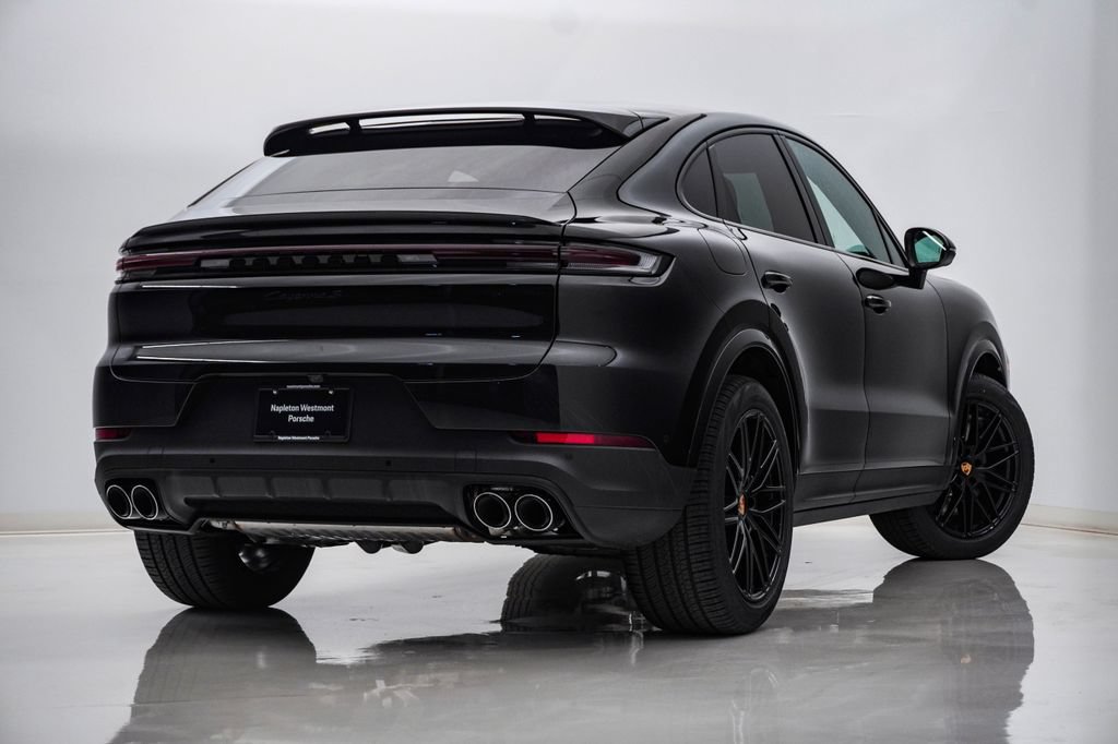 New 2026 Porsche Cayenne S AWD/4WD image 11