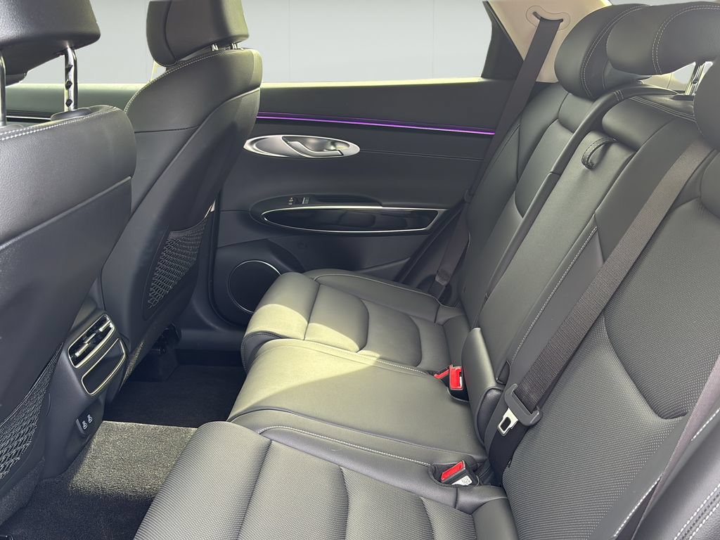 Certified 2026 Genesis GV70 2.5T AWD/4WD image 16