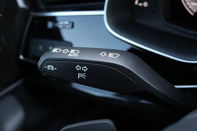 New 2026 Audi Q7 2.0T Premium AWD/4WD image 12