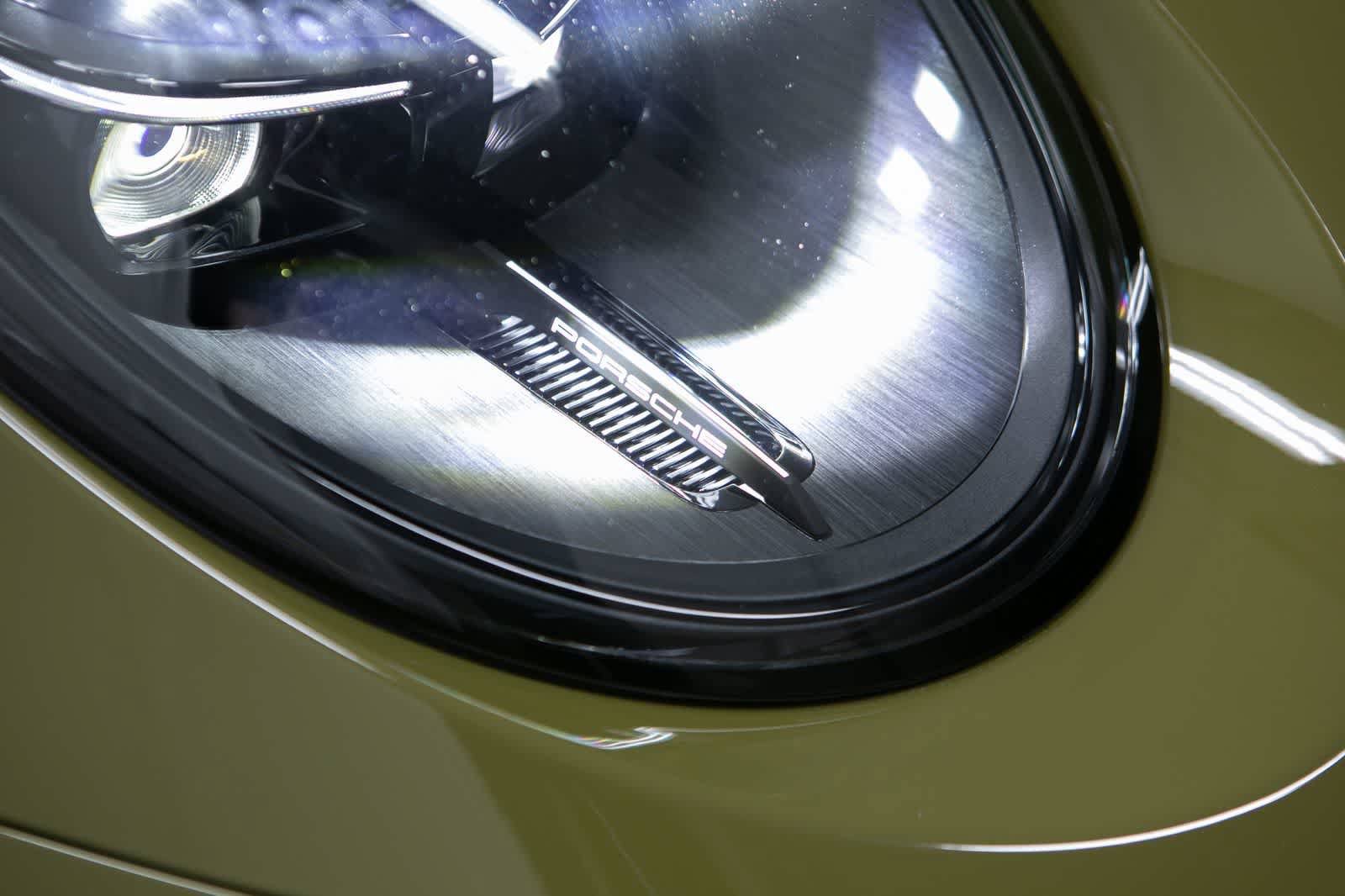 Certified 2026 Porsche 911 GTS RWD image 16
