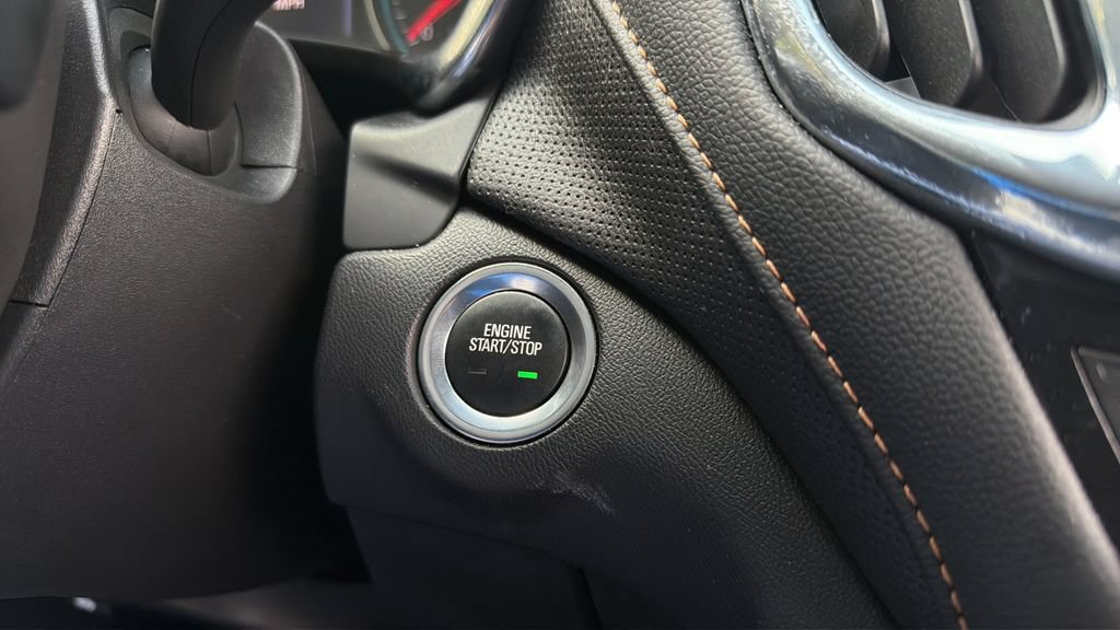 Used 2023 Chevrolet Equinox Premier FWD image 25