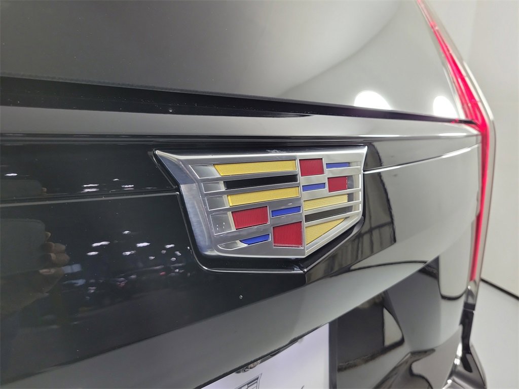 Certified 2024 Cadillac Escalade V w/ Heavy-Duty Trailer Package image 7