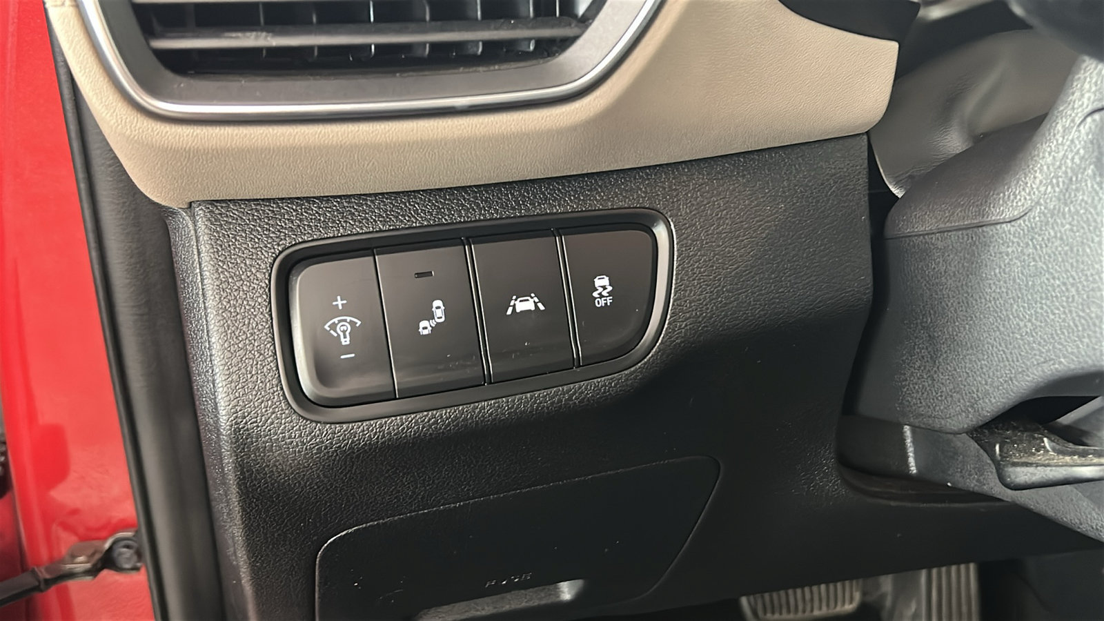 Used 2019 Hyundai Santa Fe SEL FWD image 24