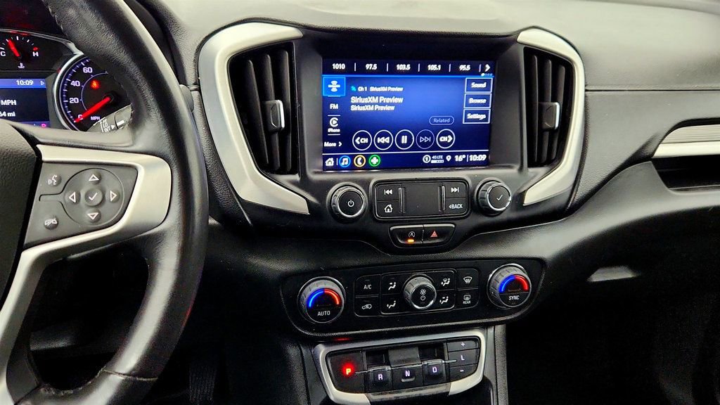 Used 2022 GMC Terrain SLT image 17