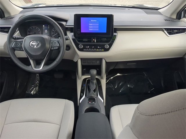 Certified 2024 Toyota Corolla Cross LE image 15