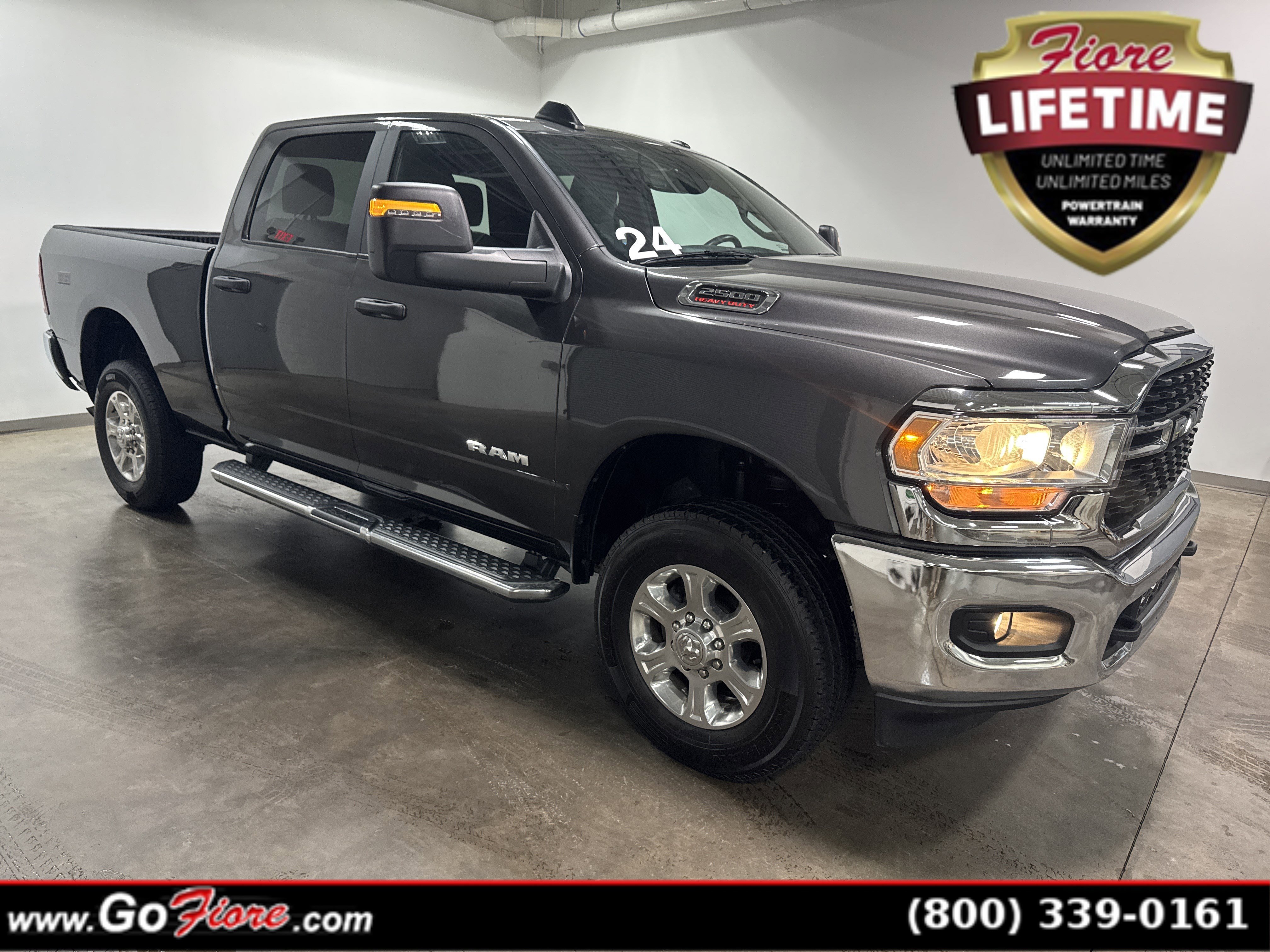 Used 2024 RAM 2500 Big Horn AWD/4WD image 1